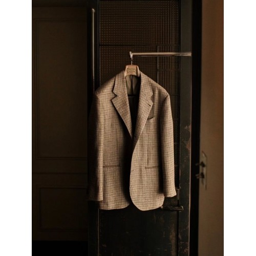 FR01 by The Anthology